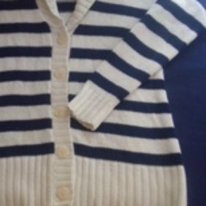 Old Navy sweater
